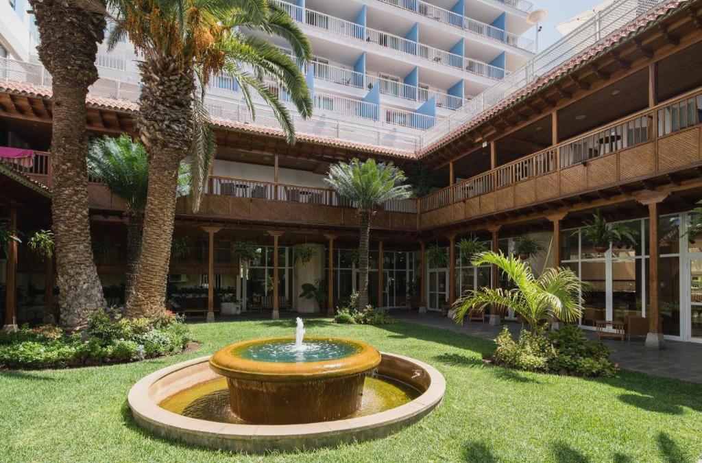 ¡Tenerife con vuelos en Pensión Completa!