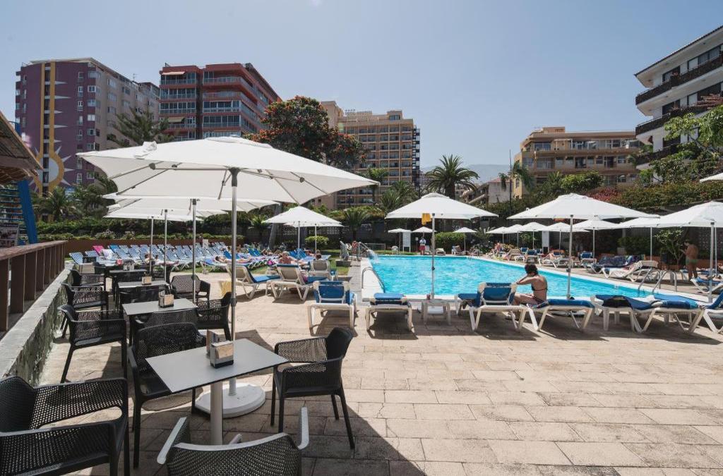 ¡Tenerife con vuelos en Pensión Completa!