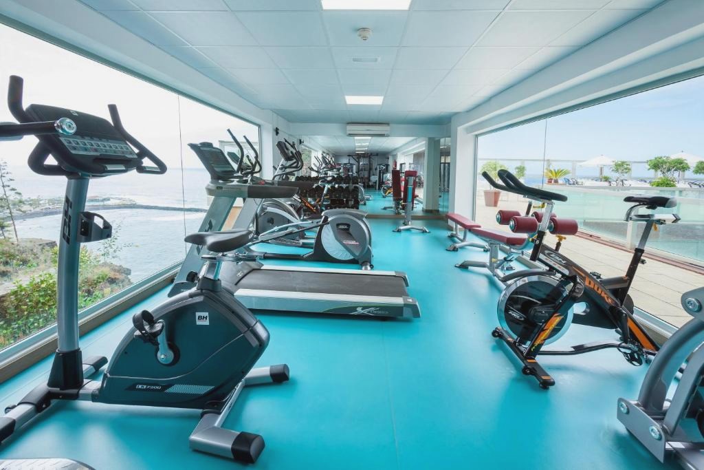 Tenerife te espera: alójate en hotel 5* con Media Pensión