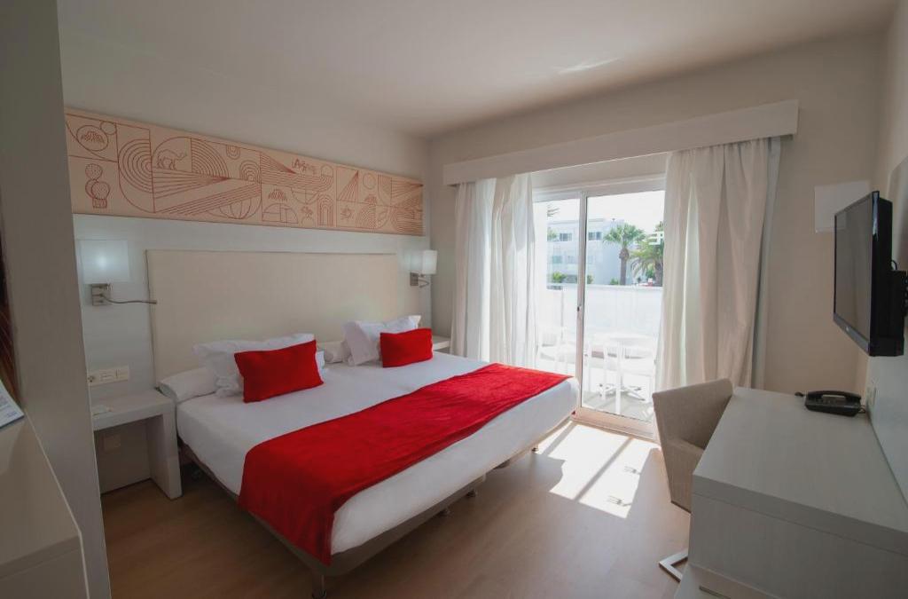 Disfruta de Lanzarato en un hotel 4* - SENTIDO Aequora Lanzarote Suites