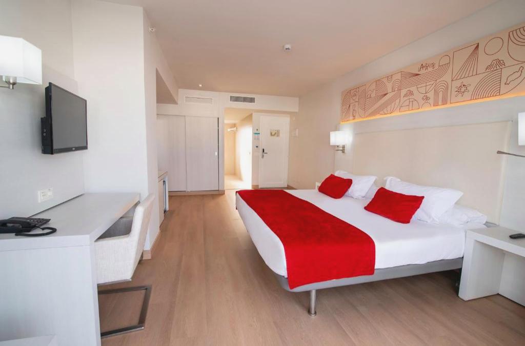Disfruta de Lanzarato en un hotel 4* - SENTIDO Aequora Lanzarote Suites