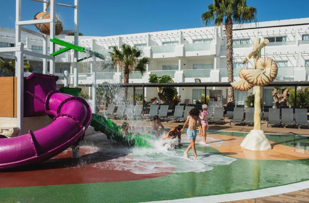 Disfruta de Lanzarato en un hotel 4*