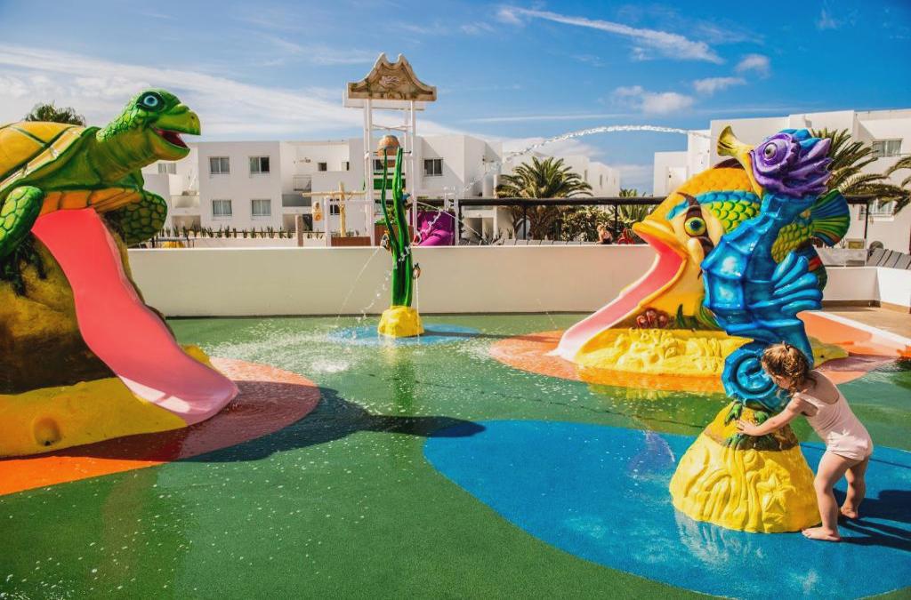 Disfruta de Lanzarato en un hotel 4* - SENTIDO Aequora Lanzarote Suites