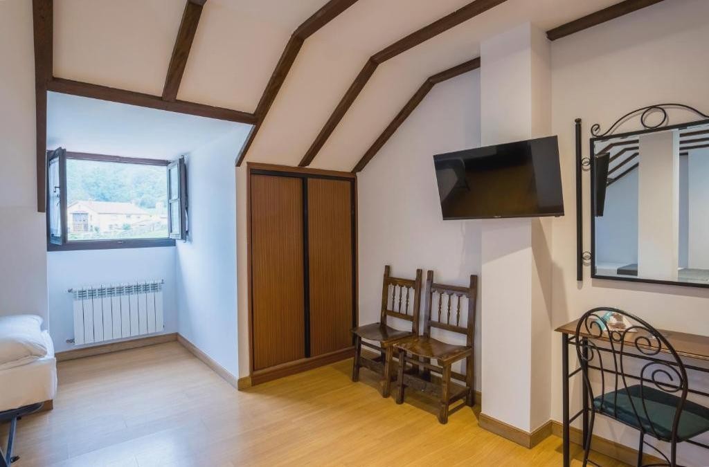 ¡Fin de Semana con Parque de Naturaleza Cabárceno! - Hotel Alda Puerto Calderón