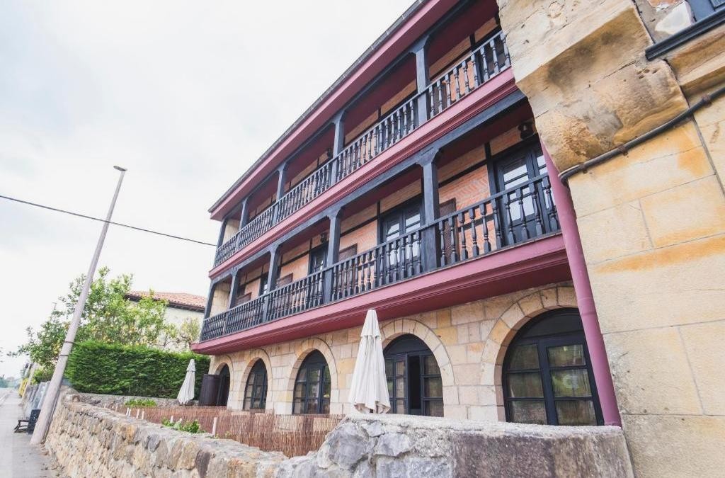 ¡Fin de Semana con Parque de Naturaleza Cabárceno! - Hotel Alda Puerto Calderón