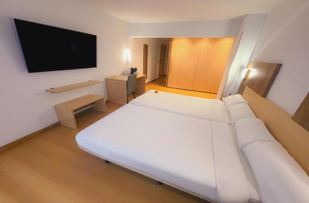 ¡Escápate al corazón de Santander! La joya de Cantabria - Hotel Faranda Alisas Santander, Ascend Hotel Collection