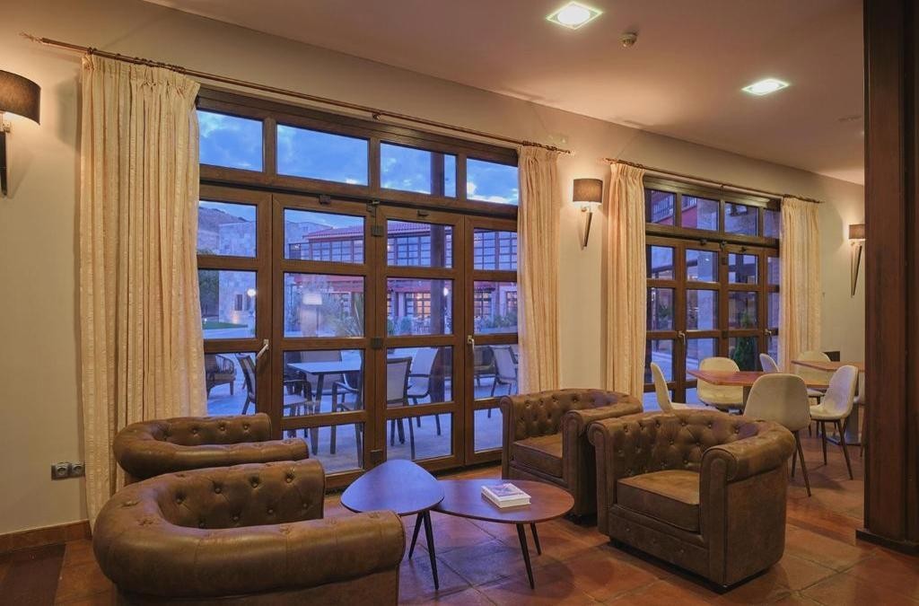 Toledo a todo lujo: hotel 4* en un entorno único ¡Spa incluido!