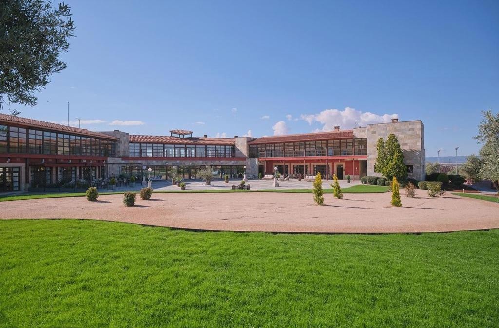 Toledo a todo lujo: hotel 4* en un entorno único ¡Spa incluido! - Hotel Spa Villa Nazules