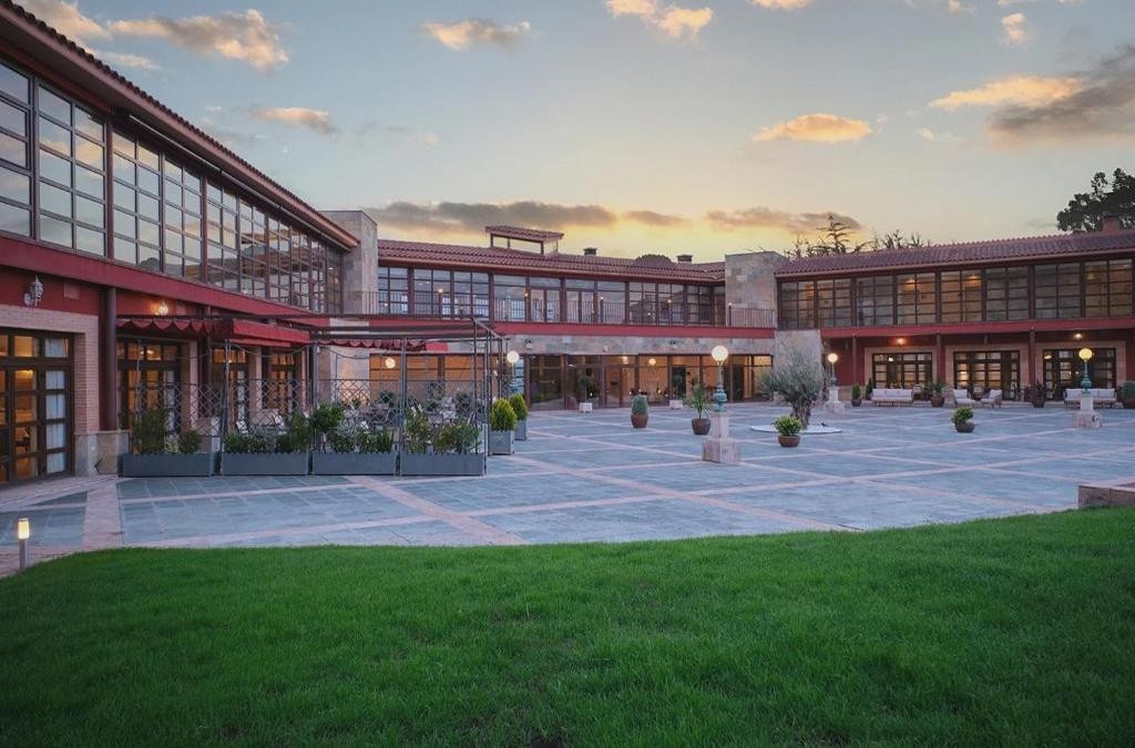 Toledo a todo lujo: hotel 4* en un entorno único ¡Spa incluido! - Hotel Spa Villa Nazules