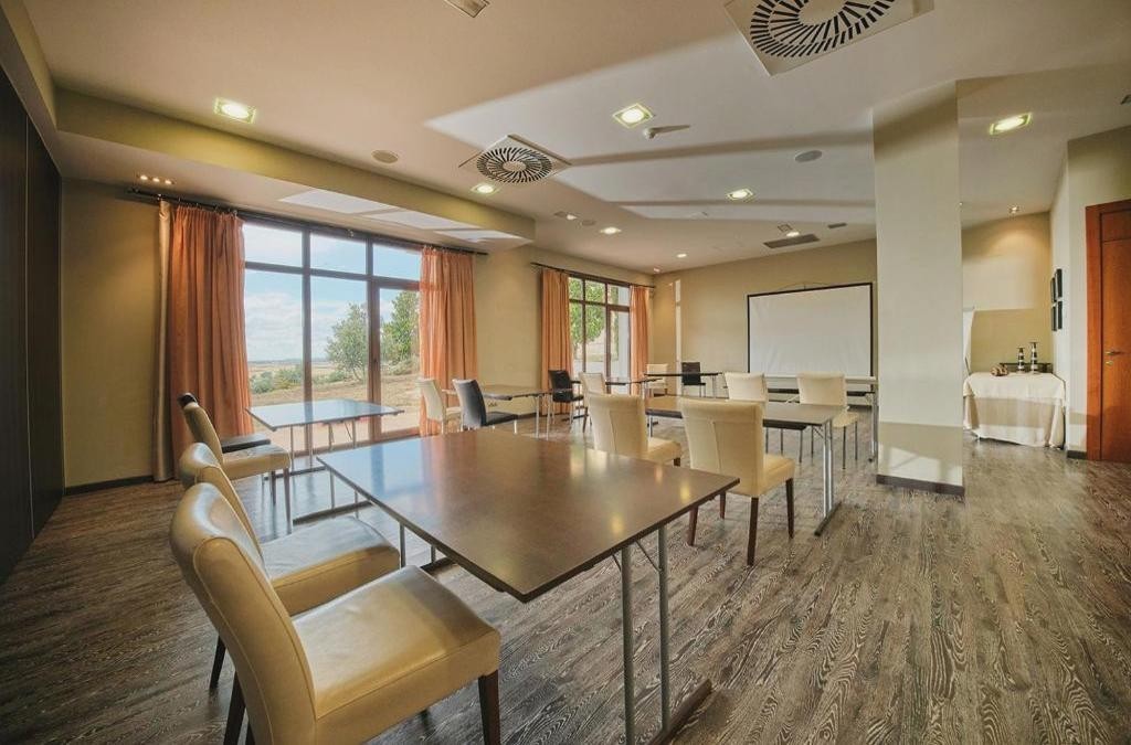 Toledo a todo lujo: hotel 4* en un entorno único ¡Spa incluido! - Hotel Spa Villa Nazules