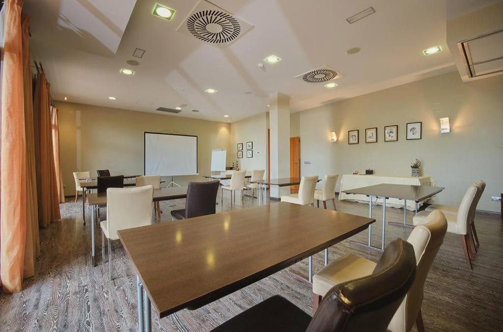 Toledo a todo lujo: hotel 4* en un entorno único ¡Spa incluido! - Hotel Spa Villa Nazules