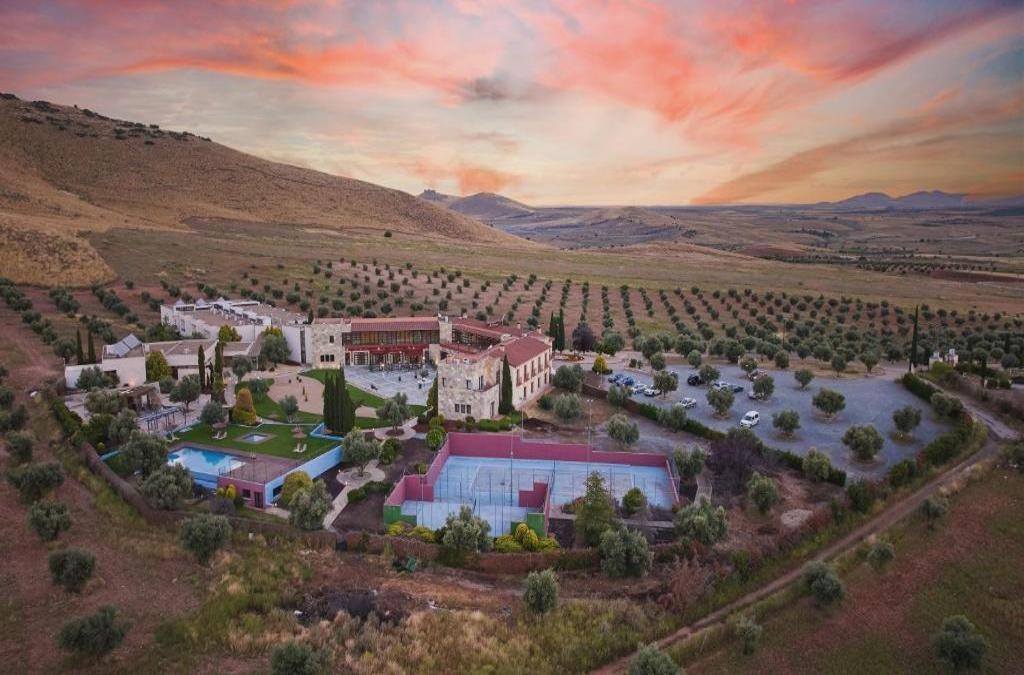 Toledo a todo lujo: hotel 4* en un entorno único ¡Spa incluido! - Hotel Spa Villa Nazules