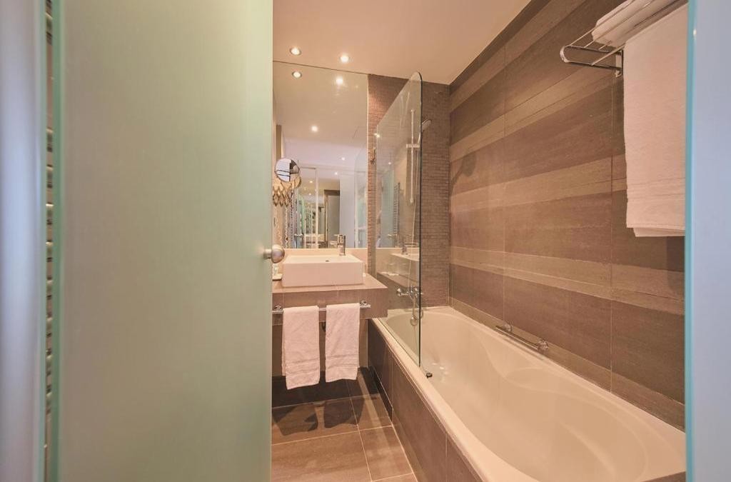 Toledo a todo lujo: hotel 4* en un entorno único ¡Spa incluido! - Hotel Spa Villa Nazules