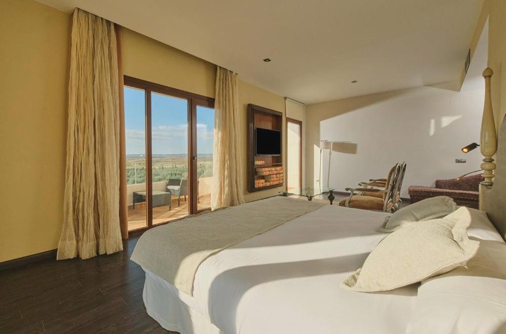 Toledo a todo lujo: hotel 4* en un entorno único ¡Spa incluido! - Hotel Spa Villa Nazules