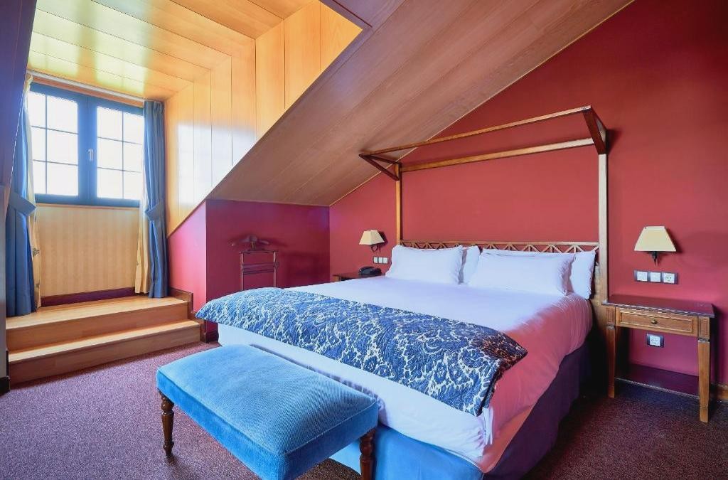 Ávila, un viaje al corazón de Castilla en hotel 4* - Hotel Ávila Golf