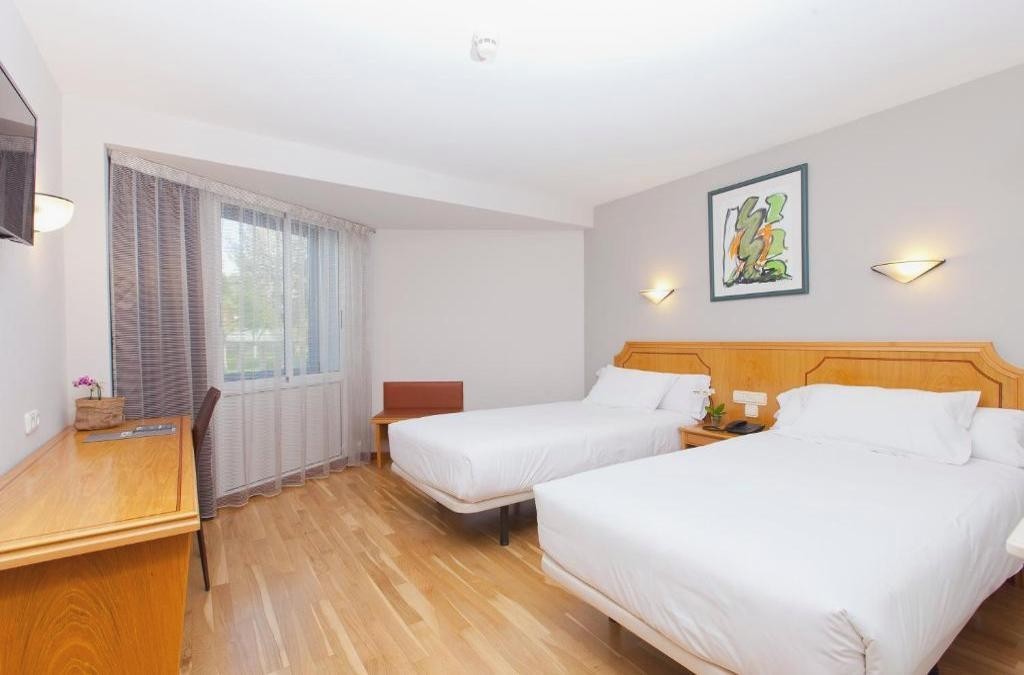 Discover Burgos your way: cosy stay in a city full of heritage