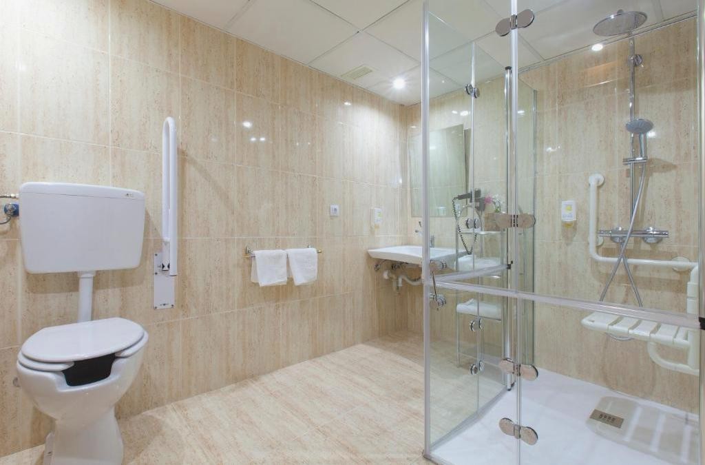 Discover Burgos your way: cosy stay in a city full of heritage