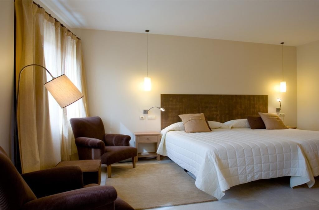 Escapada romántica con sesión de spa privado en el corazón de Castilla
