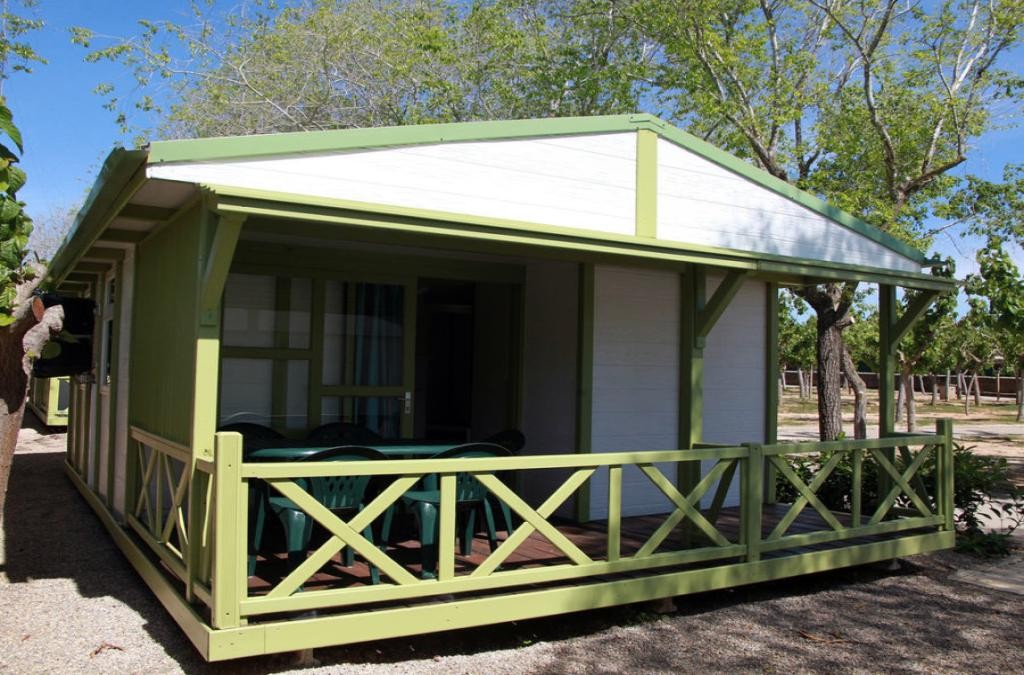 Nature and beach in Altafulla staying in bungalows