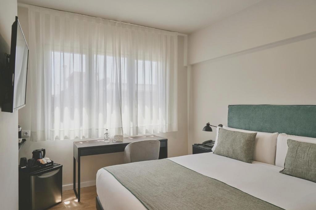 ¡Especial Barcelona en Hotel de 3 o 4 estrellas!