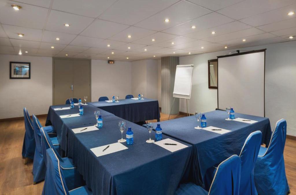 ¡Hotel 4* céntrico en Barcelona con Desayuno!