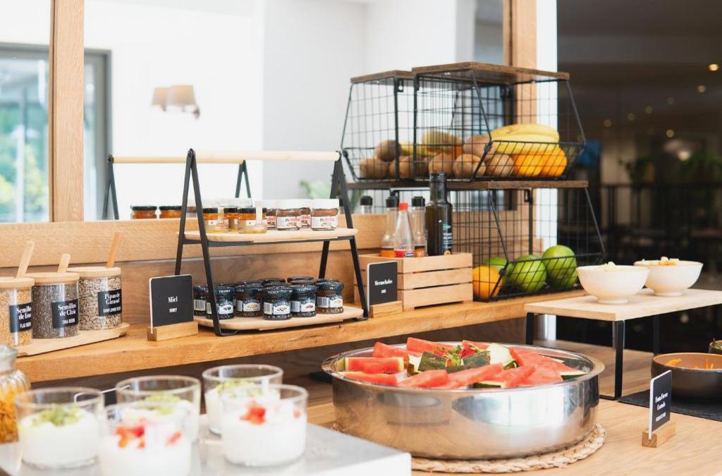 ¡Hotel 4* céntrico en Barcelona con Desayuno! - Atiram Arenas
