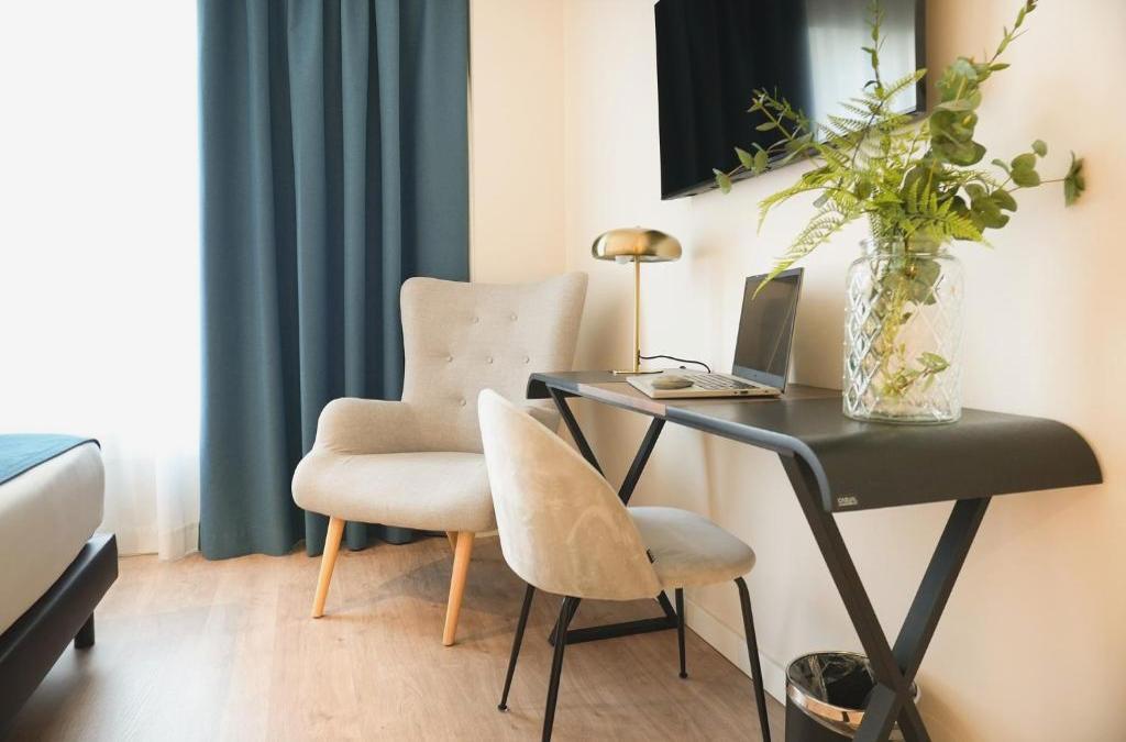 ¡Hotel 4* céntrico en Barcelona con Desayuno! - Atiram Arenas