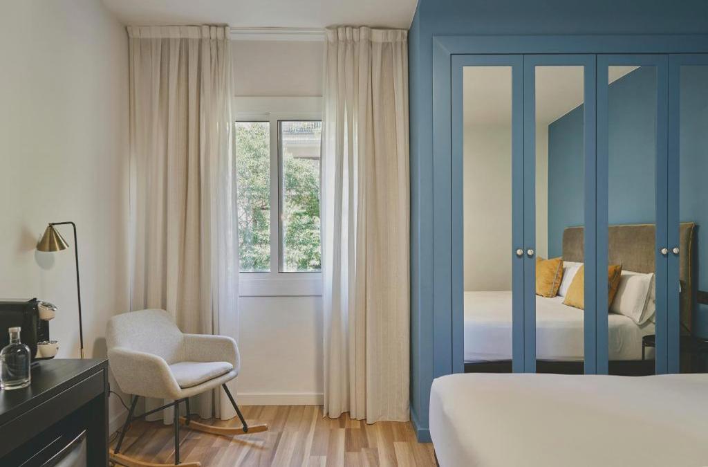 ¡Hotel 4* céntrico en Barcelona con Desayuno!