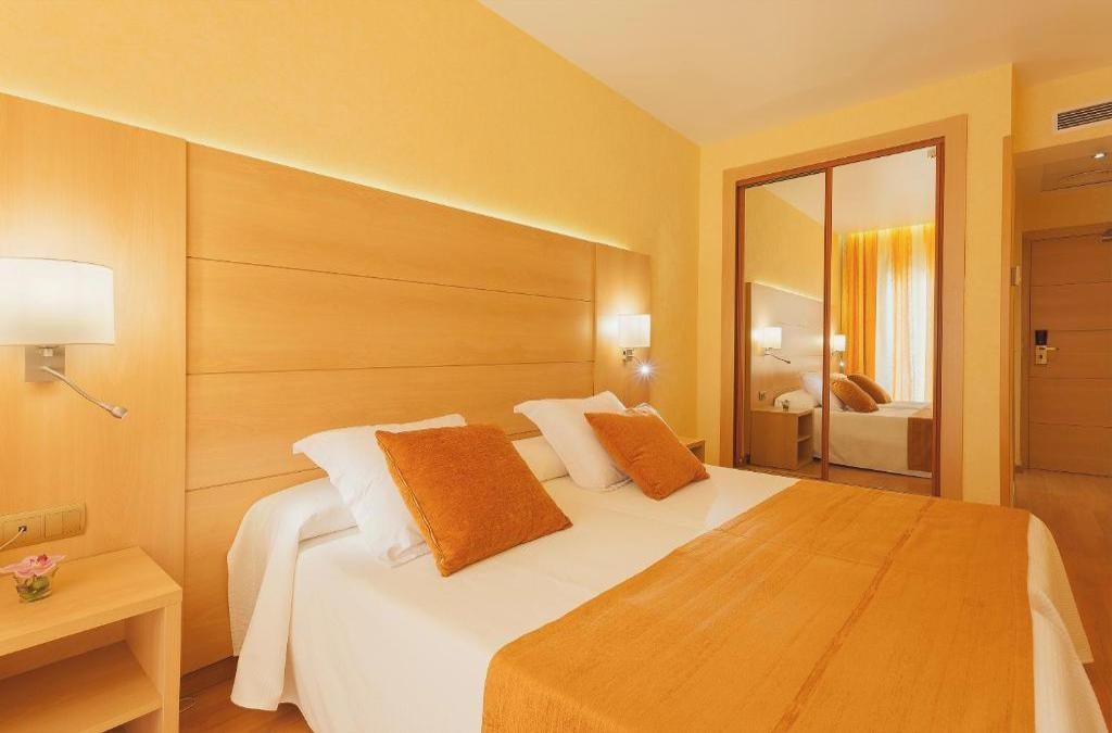 Blanes en 1ª línea de playa - Hotel Pimar & Spa