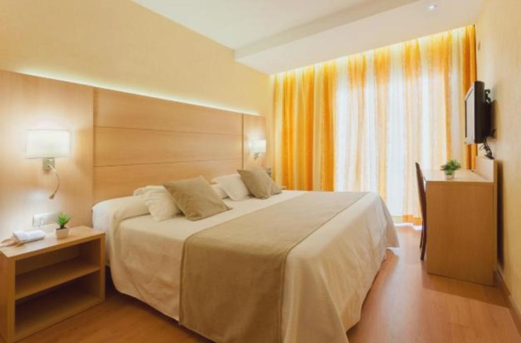 Blanes en 1ª línea de playa - Hotel Pimar & Spa