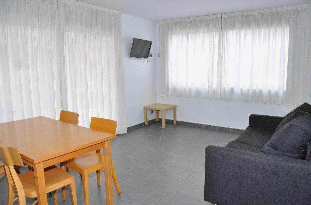 ¡ÚLTIMA HORA! Blanes a 200 metros de la playa en Media Pensión - Hotel Stella Maris