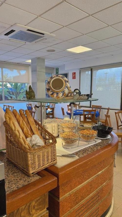 ¡ÚLTIMA HORA! Blanes a 200 metros de la playa en Media Pensión - Hotel Stella Maris