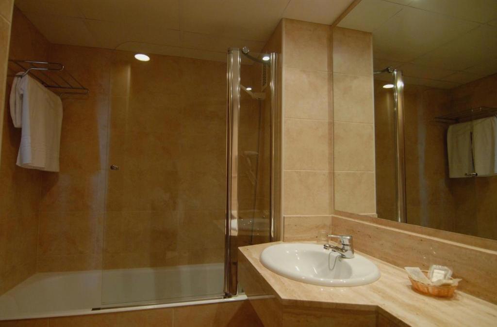 Luxo em Blanes com um hotel 4* superior na Costa Brava