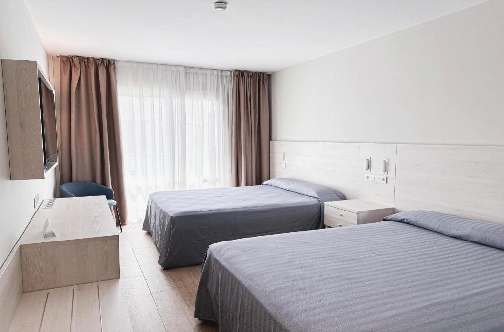 Vacaciones en hotel 4* de Calafell (Costa Dorada) - Canada Palace