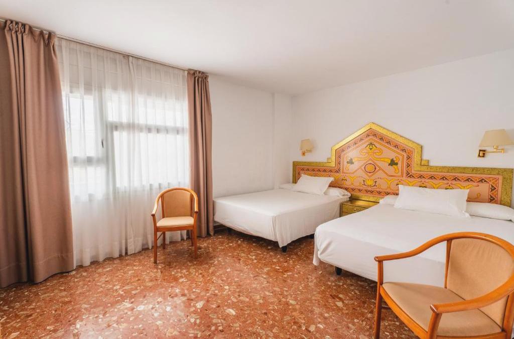 Vacaciones en hotel 4* de Calafell (Costa Dorada) - Canada Palace