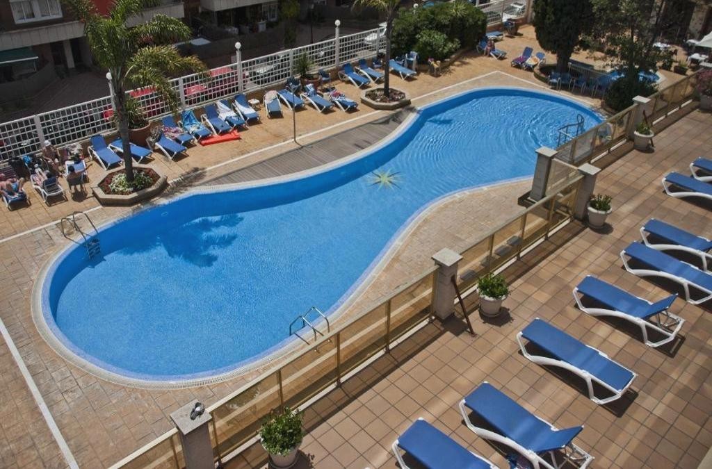 A un paso del mar en Calella: déjate llevar por el Maresme - Hotel Bon Repòs