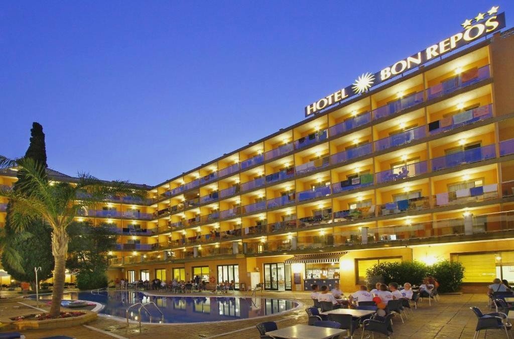 A un paso del mar en Calella: déjate llevar por el Maresme - Hotel Bon Repòs