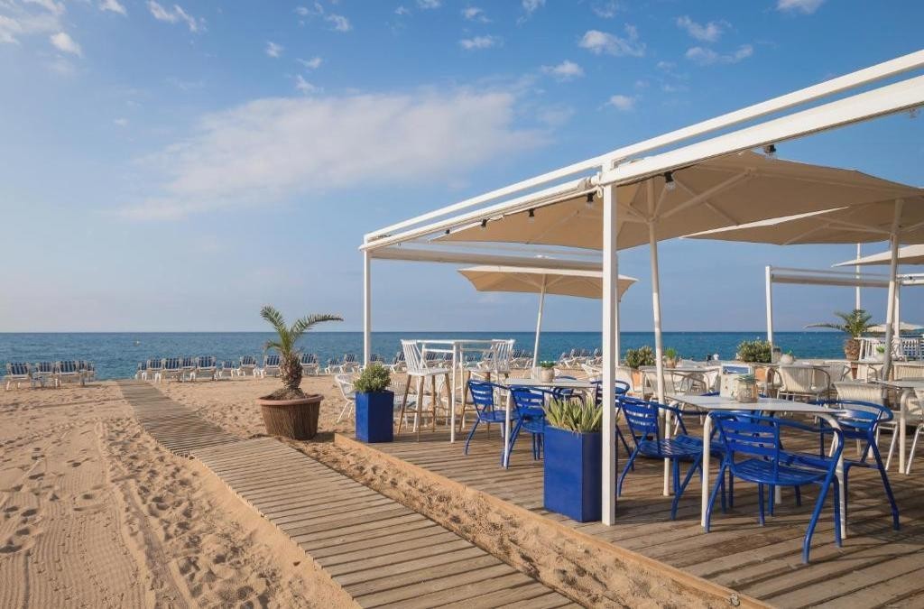 ¿Buscas una escapada? Calella y su tradición costera en el Maresme - Hotel Htop Olympic