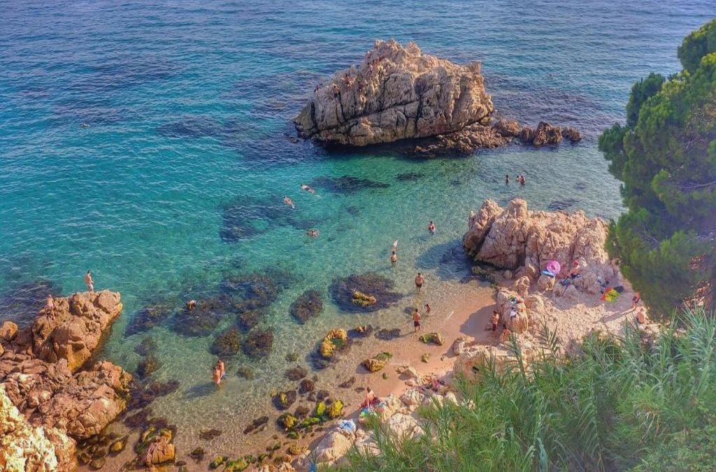 Verano en hotel 4* en Calella ¡niños viajan con 50% de descuento! - Hotel Oasis Park Splash