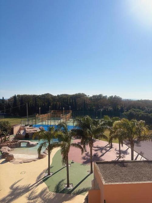 Cambrils en familia en hotel 3* ¡Añade entradas a Aquopolis para más diversión!