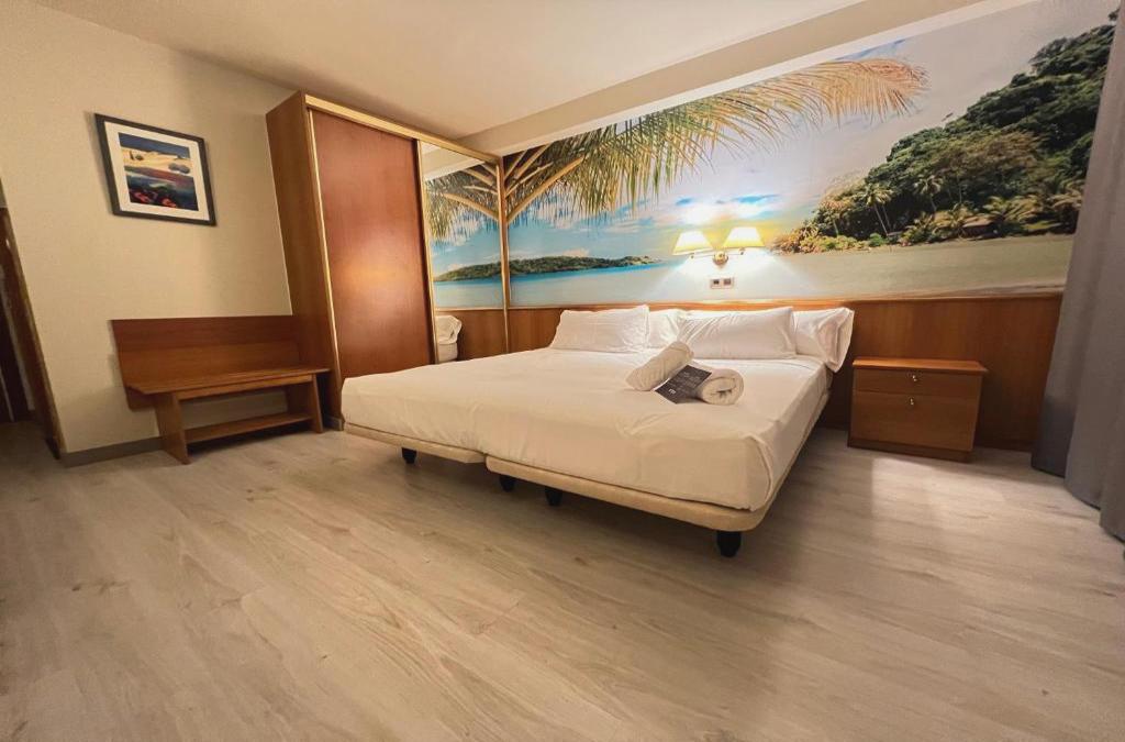 Cambrils en familia en hotel 3* ¡Añade entradas a Aquopolis para más diversión!
