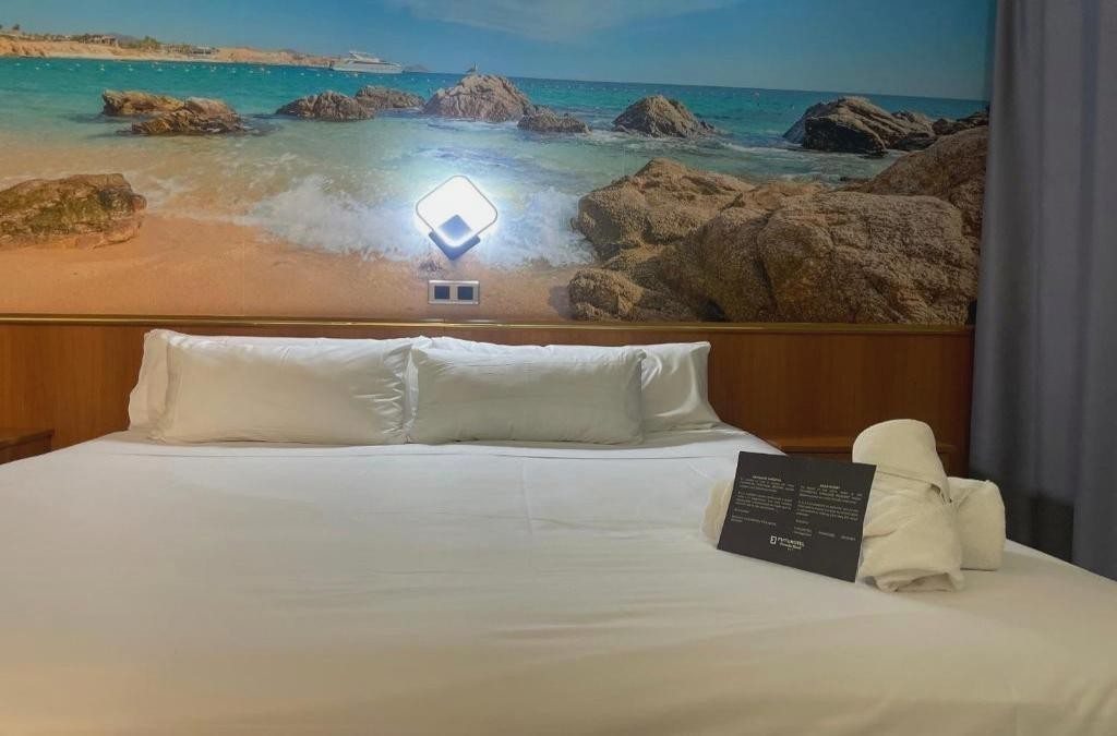 Alójate en Cambrils y descubre la Costa Dorada - Cambrils Paradise
