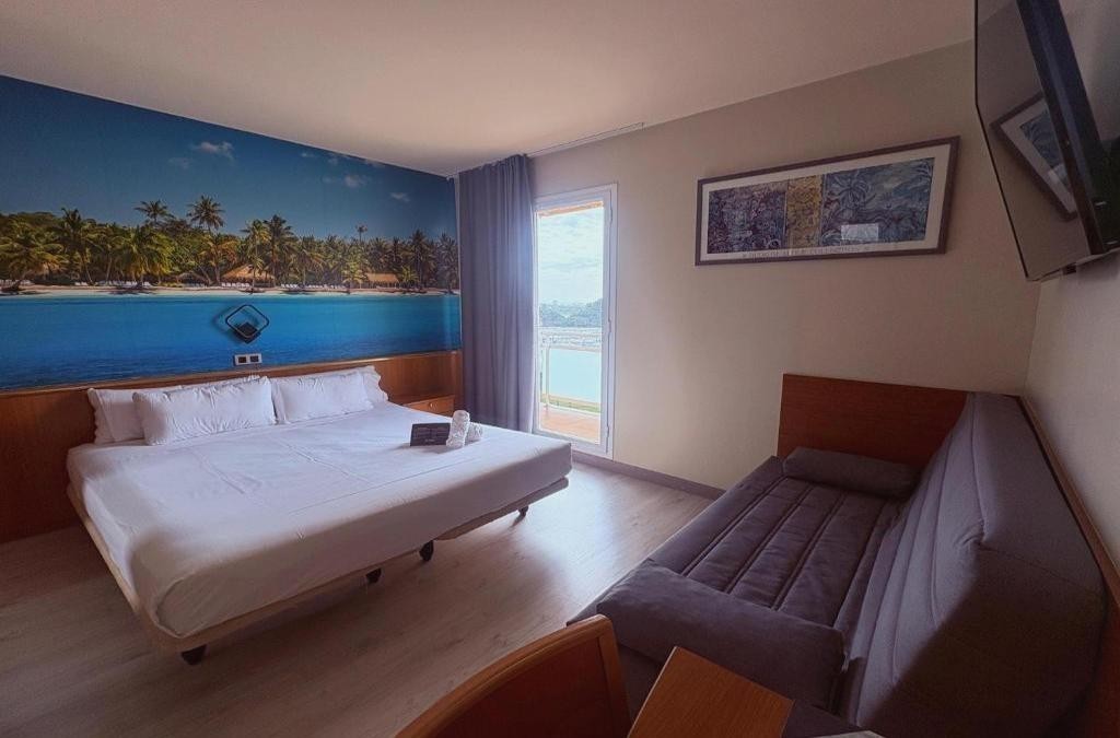 Alójate en Cambrils y descubre la Costa Dorada - Cambrils Paradise