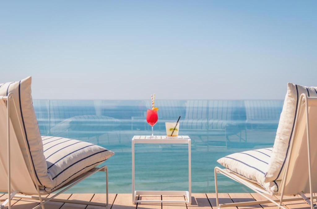 Estrena resort de lujo 4* superior en Comarruga a primera linea de playa