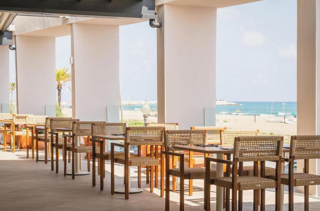 Estrena resort de lujo 4* superior en Comarruga a primera linea de playa - Estival Maramar