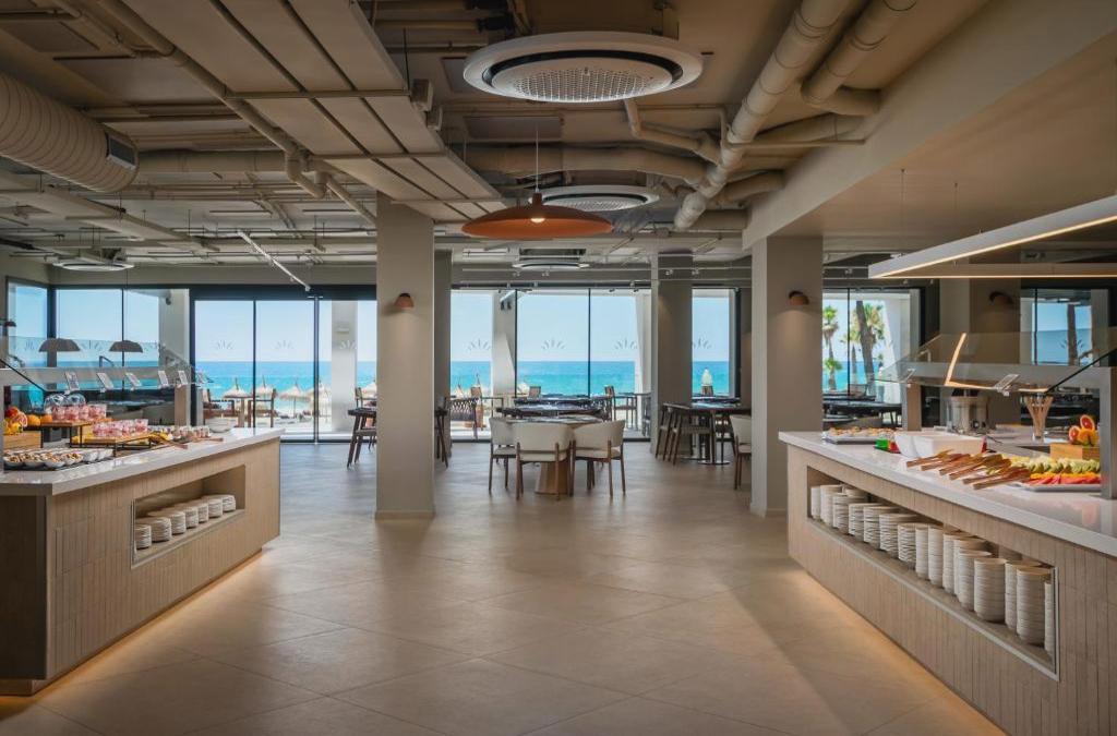 Estrena resort de lujo 4* superior en Comarruga a primera linea de playa - Estival Maramar