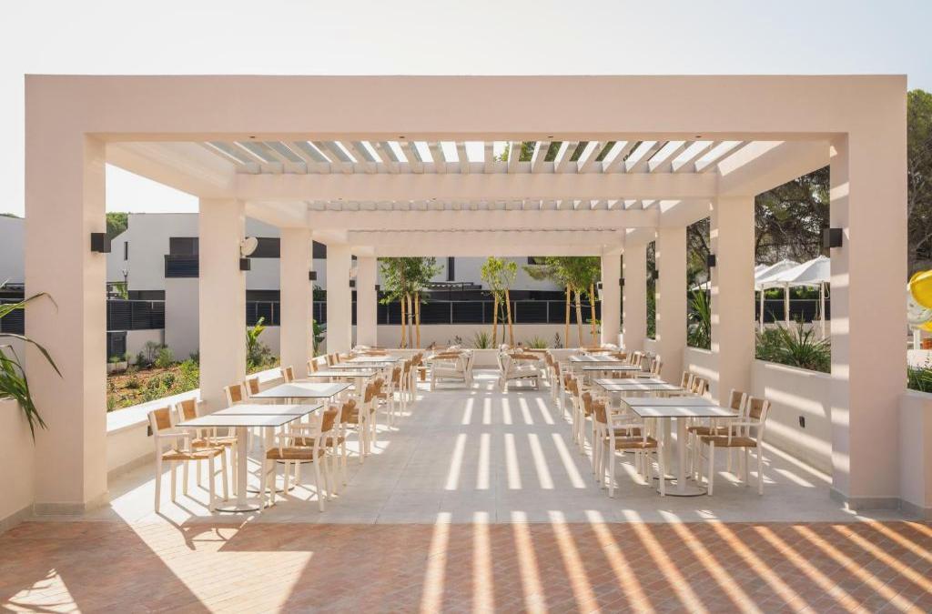 Sun and style on the Costa Dorada