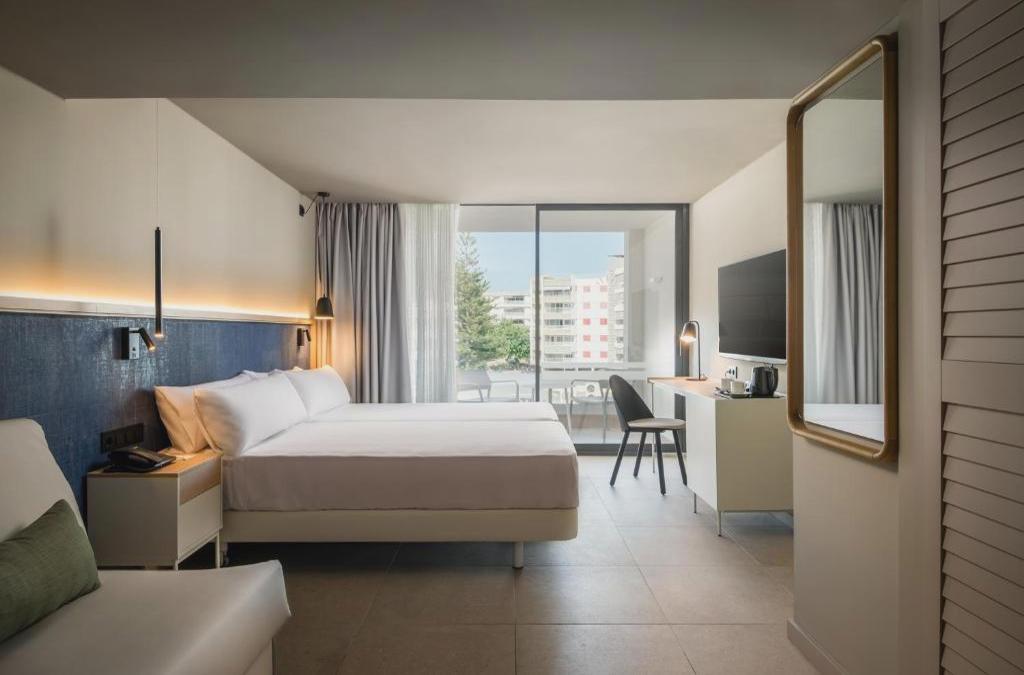 Estrena resort de lujo 4* superior en Comarruga a primera linea de playa - Estival Maramar