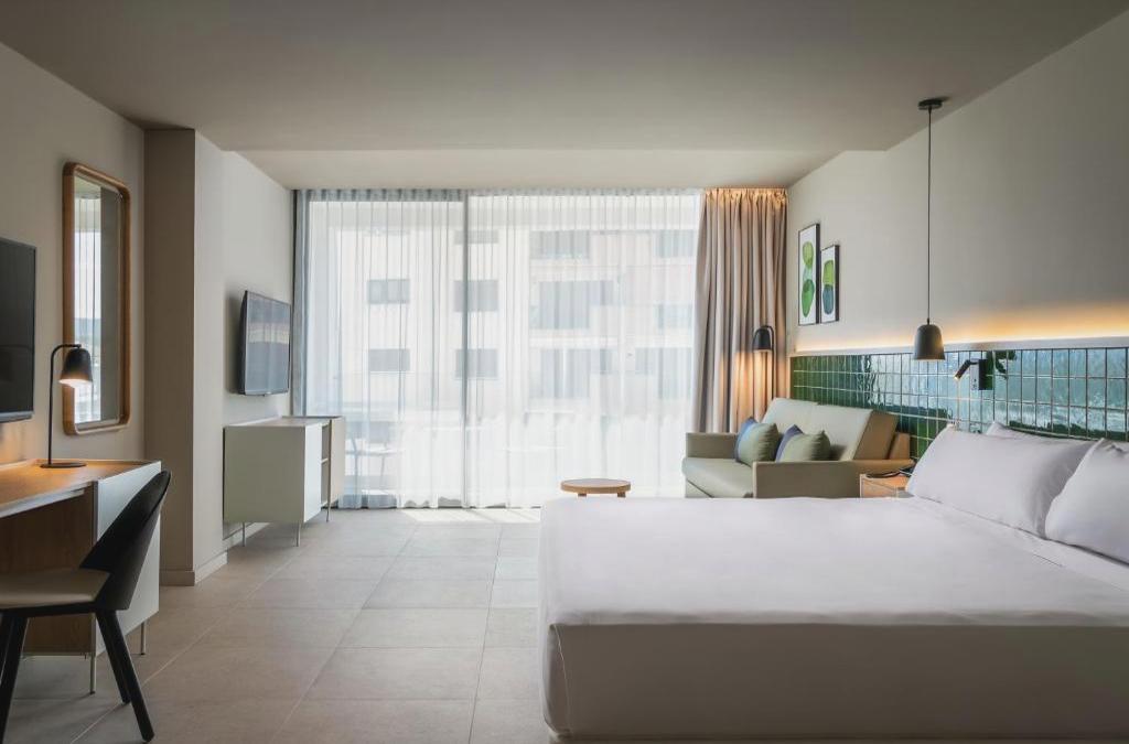 Estrena resort de lujo 4* superior en Comarruga a primera linea de playa - Estival Maramar