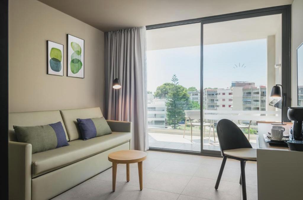 Estrena resort de lujo 4* superior en Comarruga a primera linea de playa - Estival Maramar